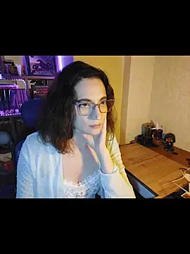 Snapshot of Inner_Bloom chatting on November 21, 2025, 9:58 pm Inner Bloom online show from November 21, 2025, 9:58 pm