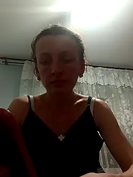 Snapshot of AlisKiv chatting on November 26, 2025, 6:08 pm AlisKiv online show from November 26, 2025, 6:08 pm