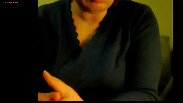 Empiria81 online show from December 2, 2025, 4:30 pm