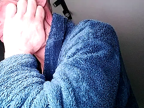 hamstiboy55 online show from April 2, 2026, 7:42 pm