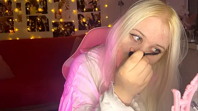 melissara1n online show from December 4, 2025, 1:59 am