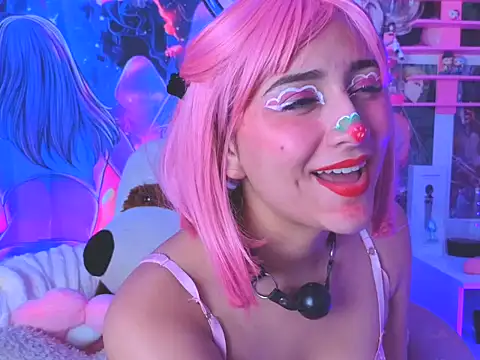 kitty niki online show from February 5, 2026, 8:48 pm