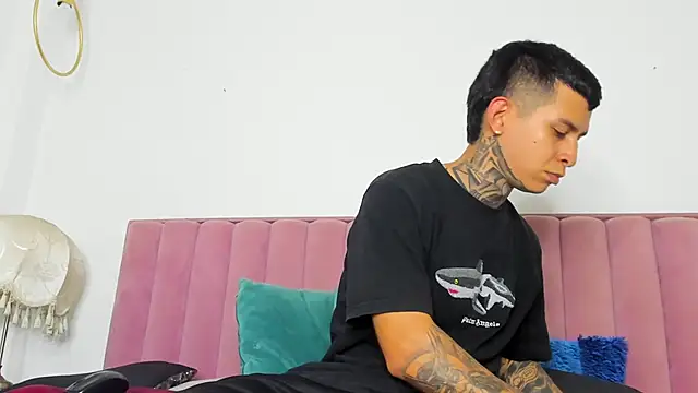 Andrew sanders68 online show from January 14, 2026, 7:39 pm