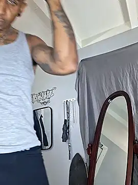 Snapshot of MTheRealrDLlongCrippler chatting on March 16, 2026, 5:44 am MTheRealrDLlongCrippler online show from March 16, 2026, 5:44 am