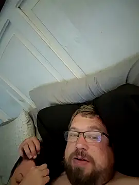 mr girthyandsweetcheeks online show from March 20, 2026, 5:19 am