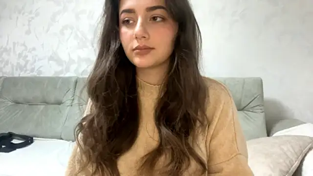 LorrineHayslett online show from November 23, 2025, 1:10 pm