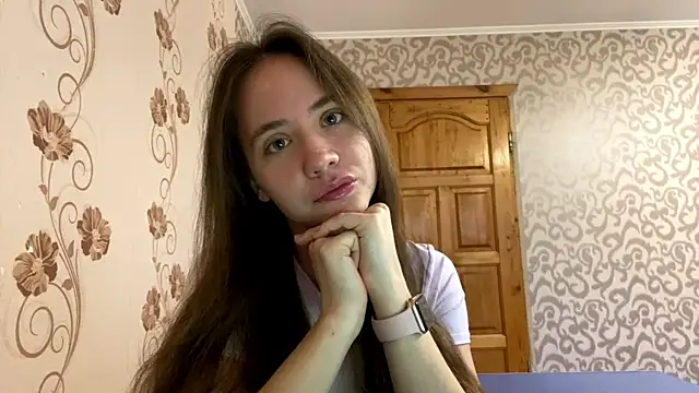 ChandaApplin online show from December 4, 2025, 7:18 am