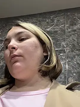 KateBurlesk online show from November 26, 2025, 9:09 am