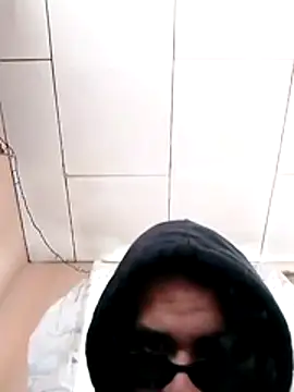 Snapshot of Sixsixsixsix666 chatting on November 27, 2025, 1:55 pm Sixsixsixsix666 online show from November 27, 2025, 1:55 pm