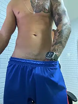 enzofelipe online show from November 27, 2025, 12:16 pm