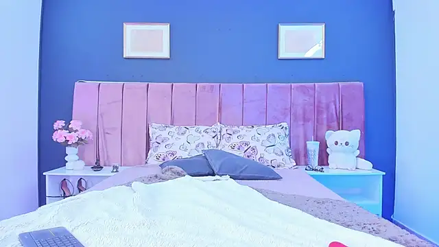 AkiraKurosei online show from April 11, 2026, 7:45 am