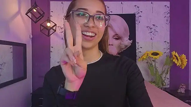 Antonella mc online show from March 24, 2026, 12:38 pm