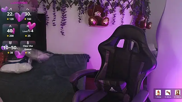 dulcinea77gp online show from April 14, 2026, 3:11 am