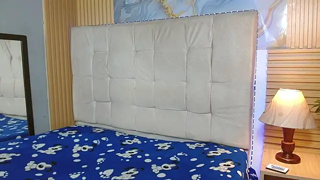 maverickhotson303av online show from December 2, 2025, 4:47 am