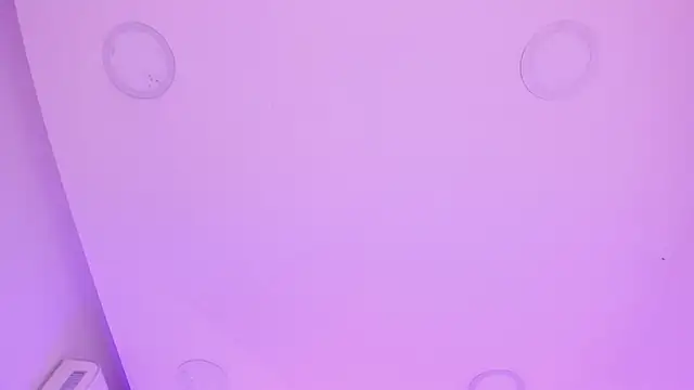 Snapshot of alejandrarojas_ chatting on April 20, 2026, 1:03 pm alejandrarojas online show from April 20, 2026, 1:03 pm