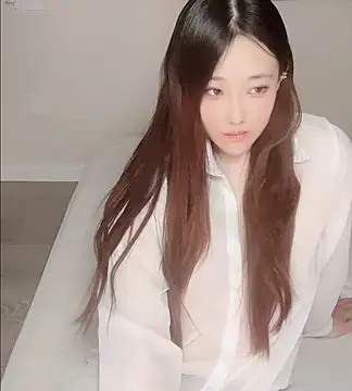 Snapshot of clara-cc chatting on February 4, 2026, 12:55 pm clara-cc online show from February 4, 2026, 12:55 pm