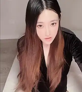 Snapshot of clara-cc chatting on February 12, 2026, 2:06 pm clara-cc online show from February 12, 2026, 2:06 pm