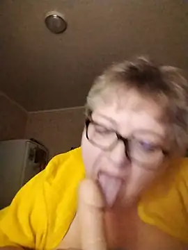 Snapshot of MillanaOcean chatting on December 3, 2025, 2:56 am MillanaOcean online show from December 3, 2025, 2:56 am