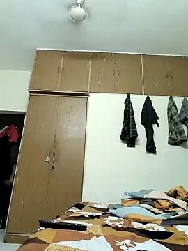 Snapshot of aryaaap chatting on February 12, 2026, 7:24 pm aryaaap online show from February 12, 2026, 7:24 pm