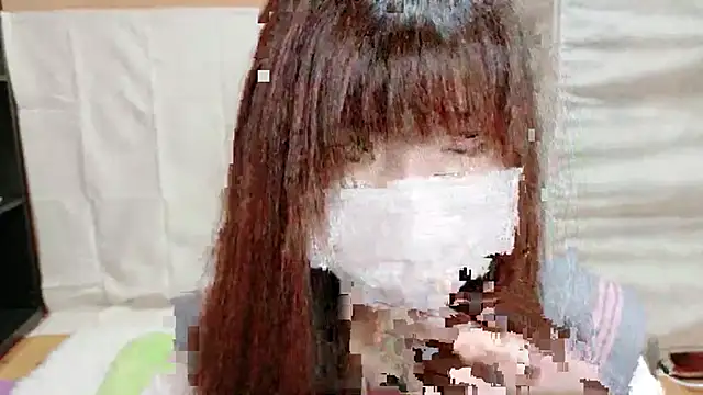  NATSUMI online show from December 21, 2025, 1:13 pm