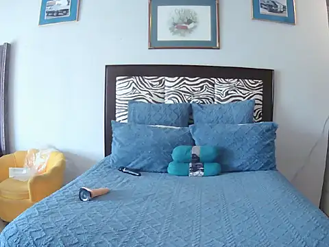 SexyCurves9 online show from December 3, 2025, 7:19 am