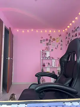 Davne  online show from March 1, 2026, 9:26 pm