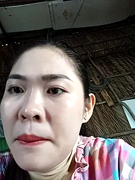 Lin-kute98 online show from April 10, 2026, 1:01 am