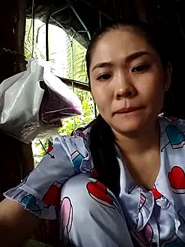 Lin-kute98 online show from February 3, 2026, 12:32 am