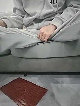 micai fengbei online show from December 15, 2025, 1:50 pm