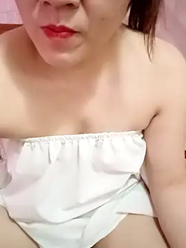 Lily-ross22 online show from June 1, 2026, 6:13 am