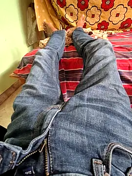 Snapshot of telugupillodu001 chatting on April 12, 2026, 10:07 am telugupillodu001 online show from April 12, 2026, 10:07 am