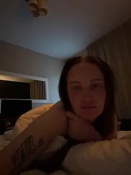 TomilaSi online show from April 15, 2026, 4:29 am