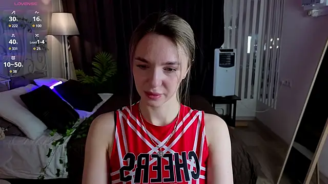 molly crystal online show from January 13, 2026, 1:31 am