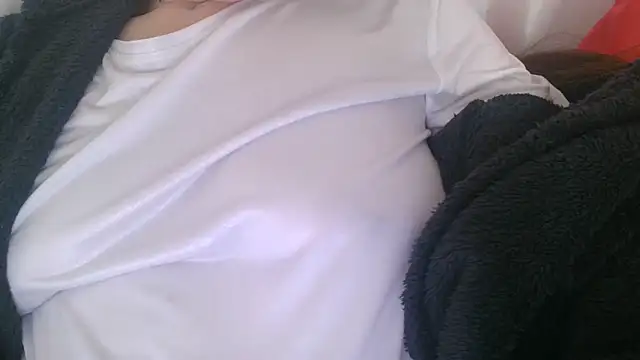 mery lou2025 online show from December 5, 2025, 8:50 pm