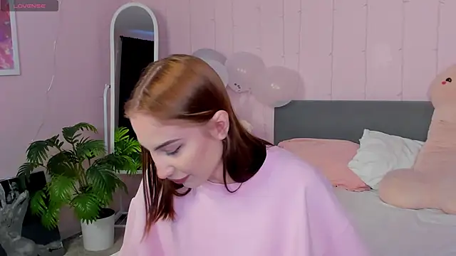 lally cute online show from March 3, 2026, 11:28 am