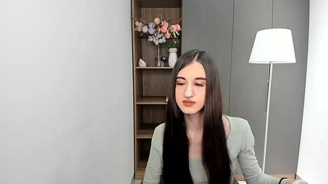 CelenaDeterline online show from November 25, 2025, 9:42 am