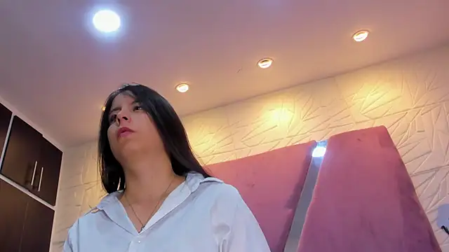 sol-angel online show from May 28, 2026, 4:02 pm