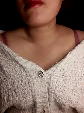 mai-mai-97 online show from December 17, 2025, 4:34 pm