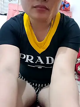 mai-mai-97 online show from March 21, 2026, 4:35 am