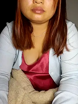 mai-mai-97 online show from February 14, 2026, 9:04 pm