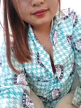 mai-mai-97 online show from March 7, 2026, 4:19 am