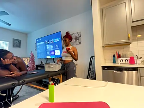 Oceannwet online show from November 24, 2025, 5:46 pm