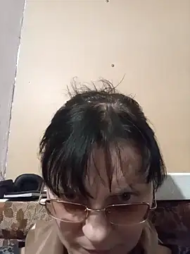 Nisanka095 online show from November 24, 2025, 5:24 pm