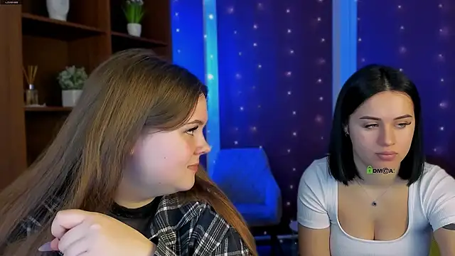 candy flossie1 online show from February 6, 2026, 7:43 pm