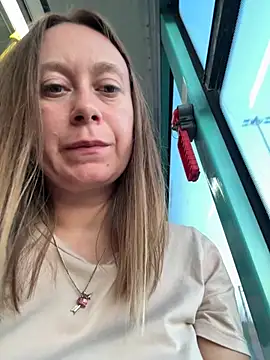 Snapshot of Brooke_lover chatting on July 18, 2026, 7:00 pm Brooke lover online show from July 18, 2026, 7:00 pm