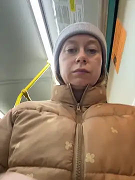 Brooke lover online show from April 5, 2026, 6:58 pm