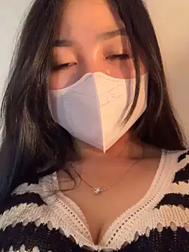 lana-kan online show from March 7, 2026, 1:56 am