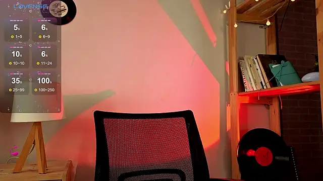 Me1inMonro online show from March 28, 2026, 7:42 am