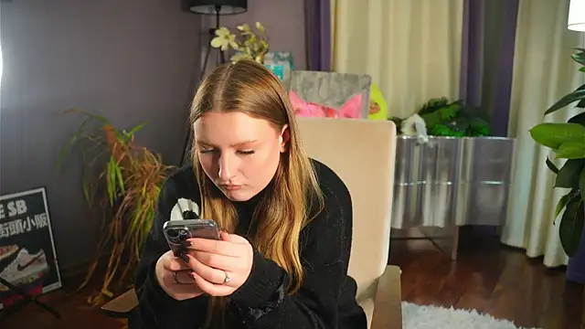 MitsukoBaral online show from November 25, 2025, 12:49 pm