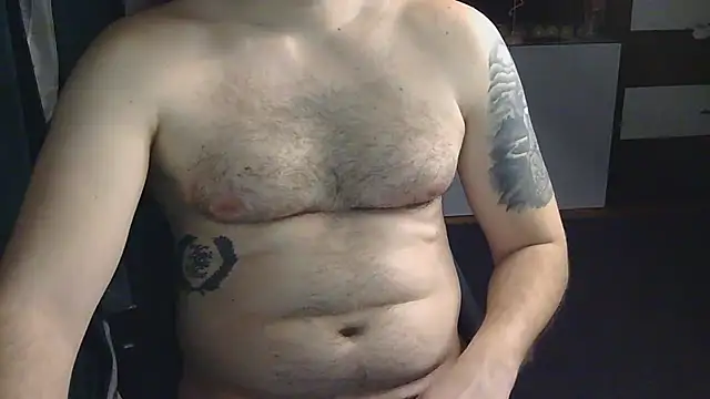 Snapshot of theh0tdick chatting on February 7, 2026, 11:24 pm theh0tdick online show from February 7, 2026, 11:24 pm